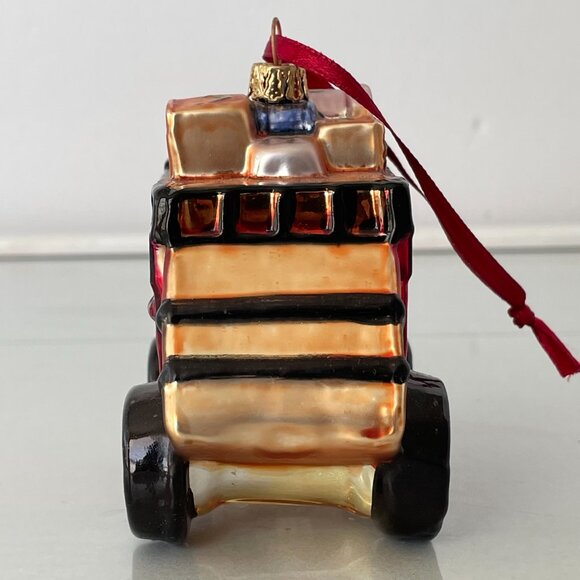 Wells Fargo & Company Blown Glass Stagecoach Christmas Ornament - Picture 5 of 7